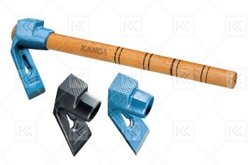 Kanca 600 gr. Dövme Çelik Saplı Boğazlı Keser