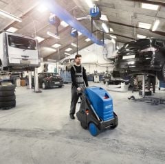 Nilfisk MH 4M-200/960 FA EU Sıcak Soğuk 200 Bar Basınçlı Yıkama Makinesi