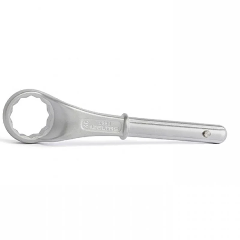 İzeltaş 0550050060 60mm Boru Uzatmalı Yıldız Anahtar