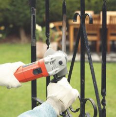 Black & Decker CD115 Elektrikli 710W Avuç Taşlama Makinesi