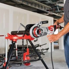Ridgid 44933 Model 690-I ½''-2'' Elektrikli El Pafta Makinesi